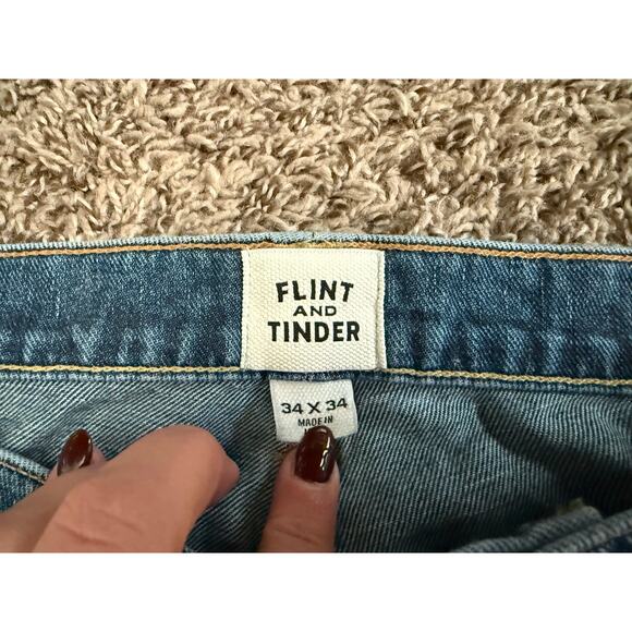 Flint and Tinder Men’s Jeans Size 34x34 Straight Fit Stretch Light Wash - Picture 3 of 7